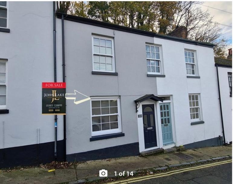 23 Meadfoot Lane * Torquay